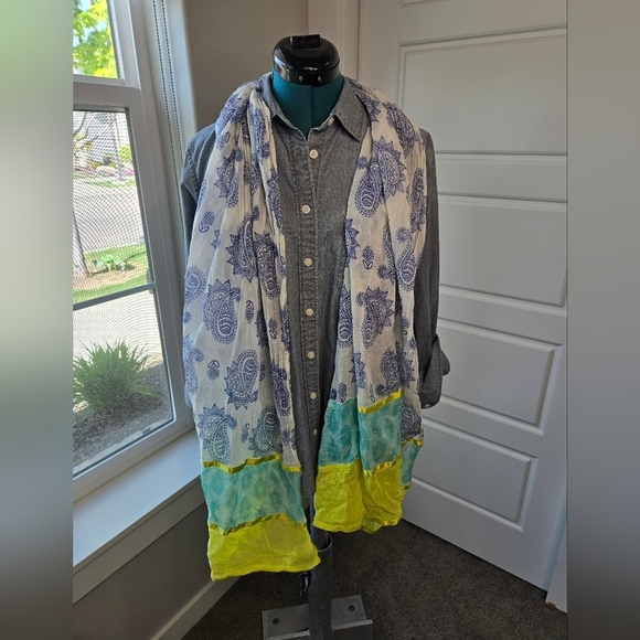 NWT OLD NAVY COTTON LIGHTWEIGHT SCARF WRAP BLUE PAISLEY TEAL YELLOW WOMEN OS - Picture 2 of 12